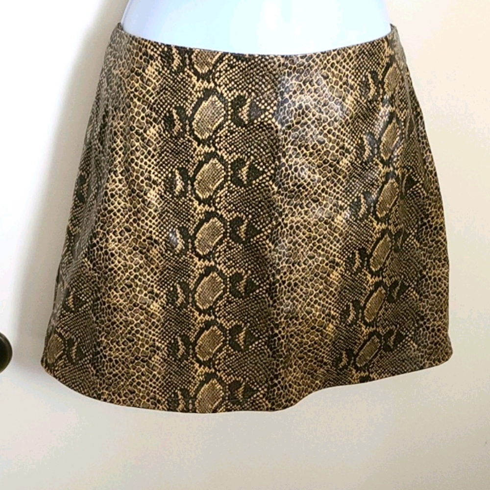 Vintage Express snakeskin mini skirt